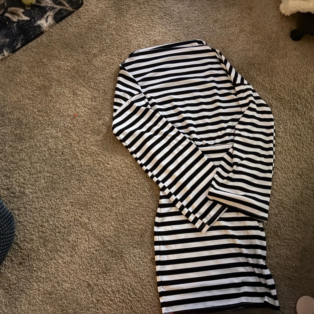 Stylish Mini Black and White Striped Two Piece Skirt and Top